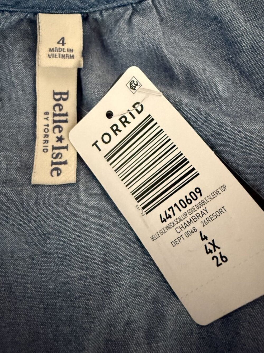 NWT Torrid Belle Isle V-Neck Scallop Edge Bubble Sleeve Chambray Embroidered 4X - Picture 5 of 10